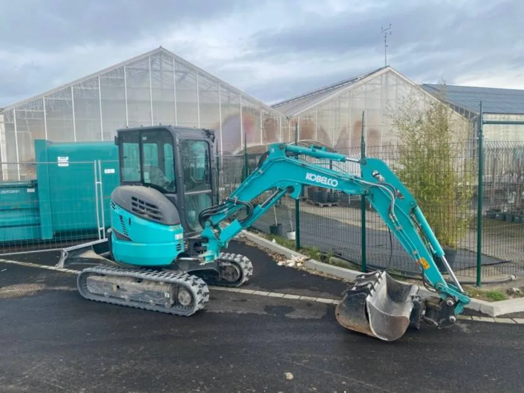 Mini pelle Kobelco SK 28 SR Strasbourg location 
