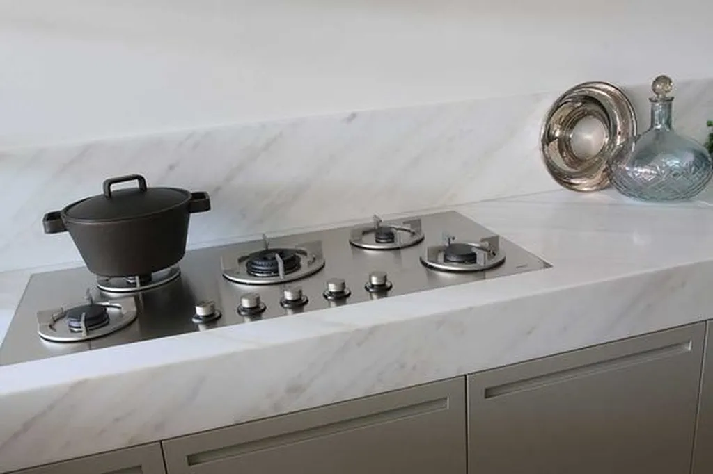 Plaque Koonaka avec support poêle en inox