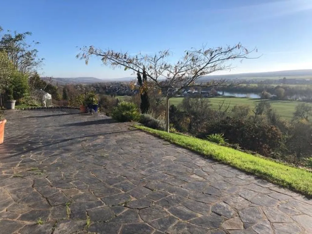 recherche maison famillial freneuse