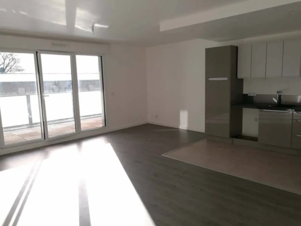 Libre le 14 août 2023