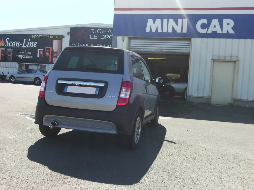 Voiture sans permis occasion Aix en Provence Ligier IXO Club DCi