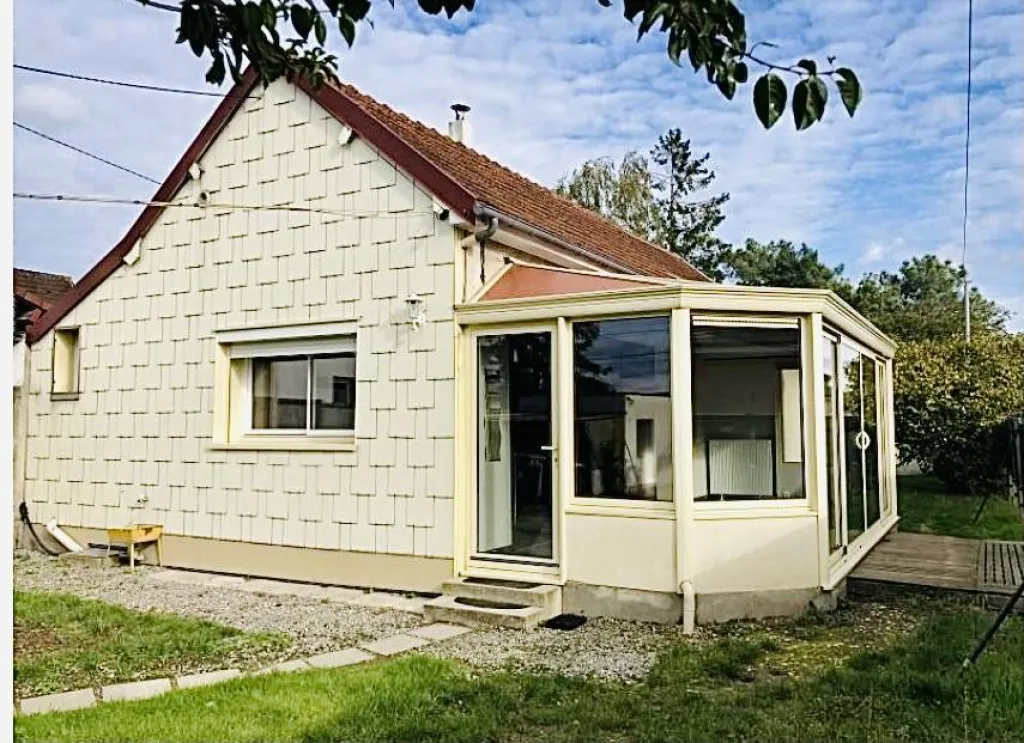 A acheter maison plain pied de 79m² sur 600m² de terrain avec garage sur la commune e Saint Aubin Les Elbeuf 76410