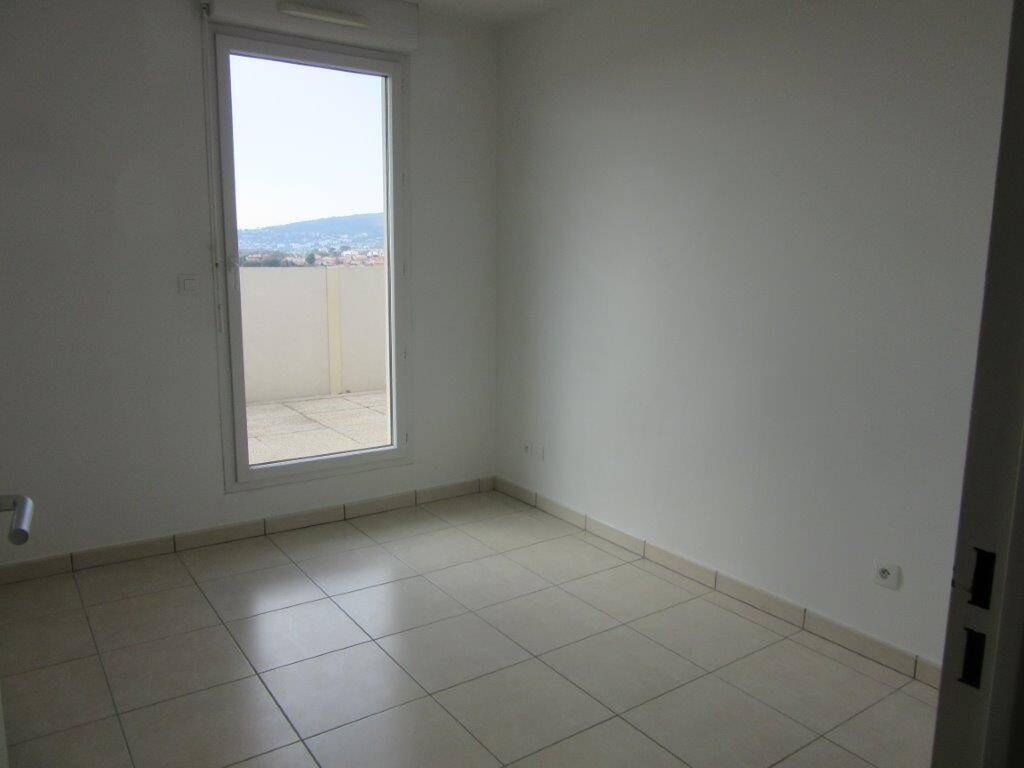 A VENDRE APPARTEMENT 3/4 LA CIOTAT RÉSIDENCE FERMEE