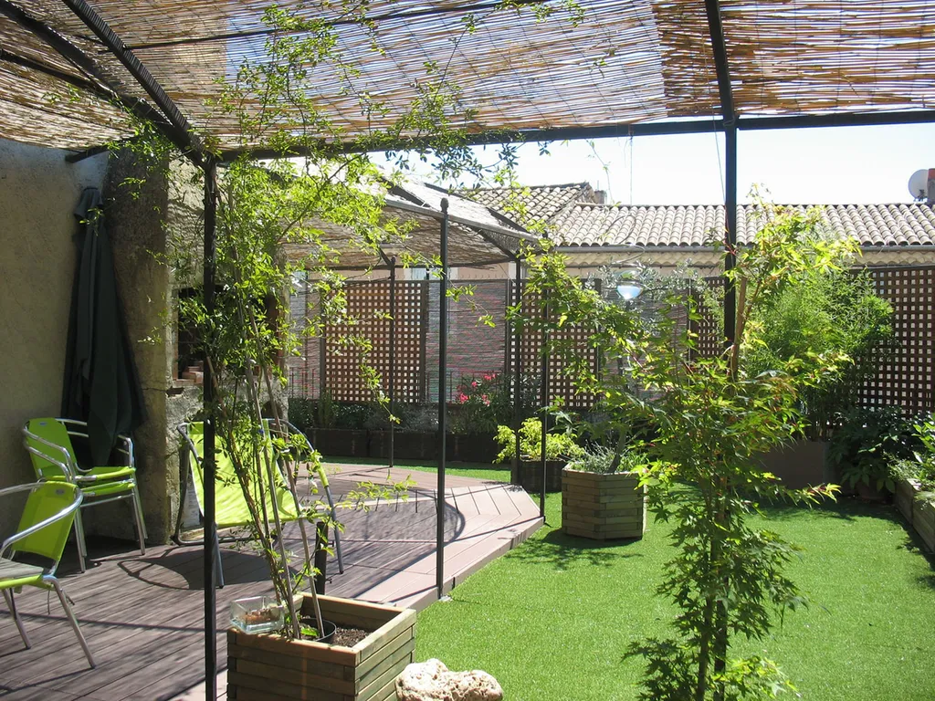 Vaison-la-Romaine, à vendre appartement avec belle terrasse