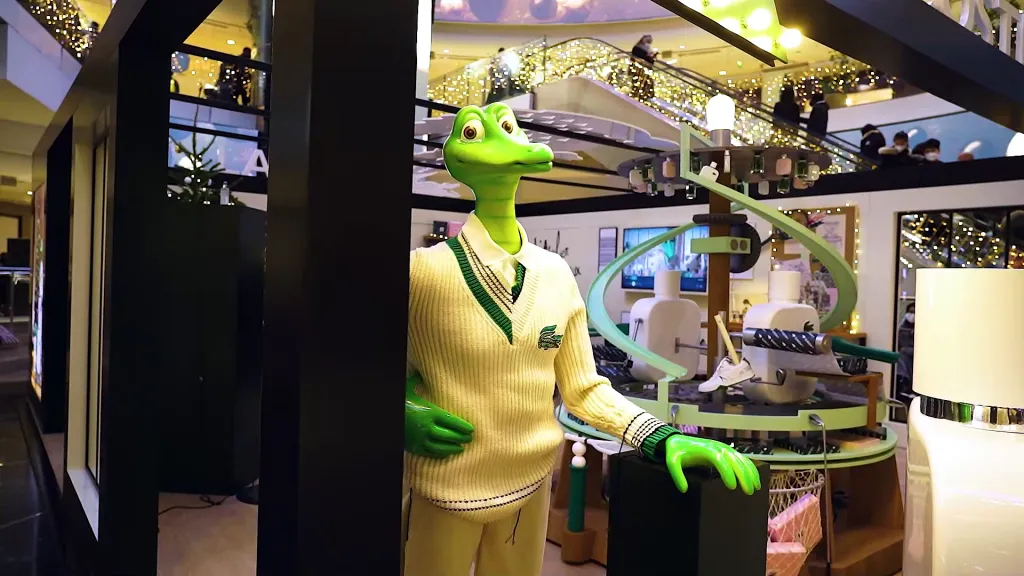 Réalisation d'une vidéo marketing/communication pour l'entreprise Clear Channel à l'occasion de la campagne Lacoste  à Paris La Défense