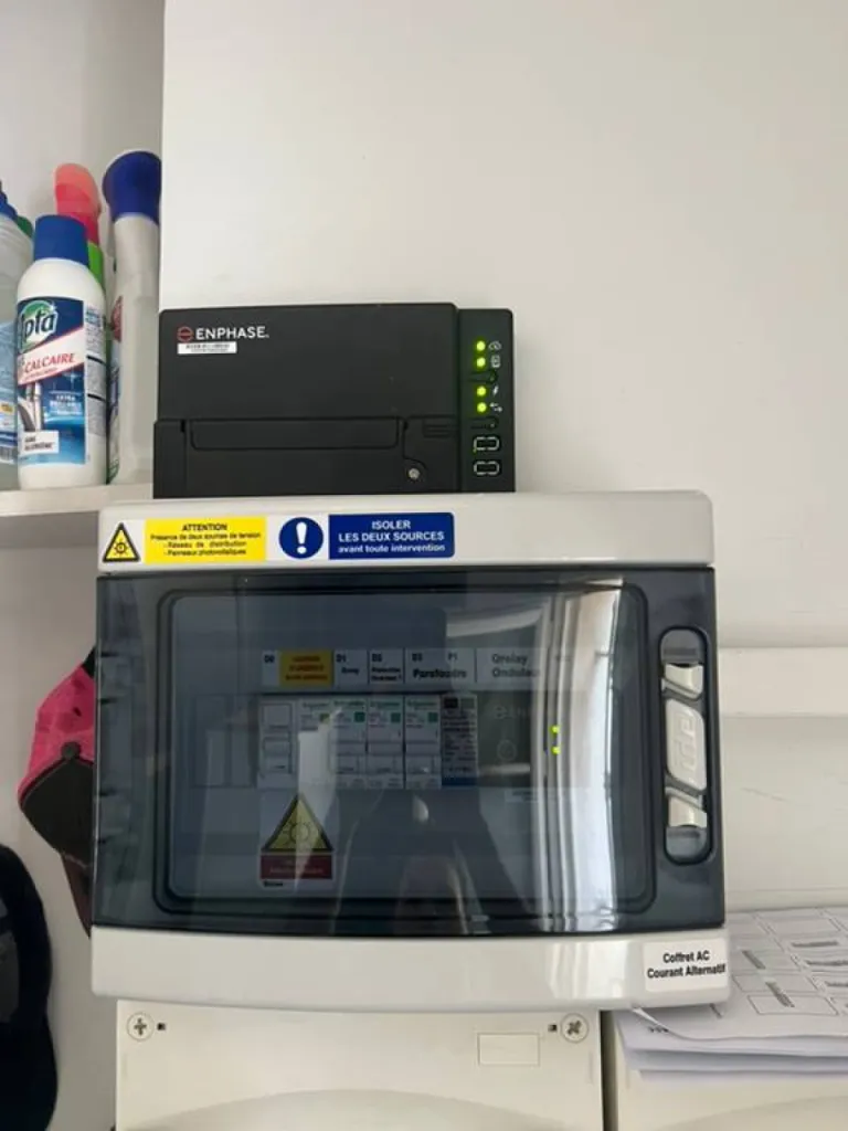 Installez vos panneaux photovoltaïques sur votre toiture de maison pour 6900€