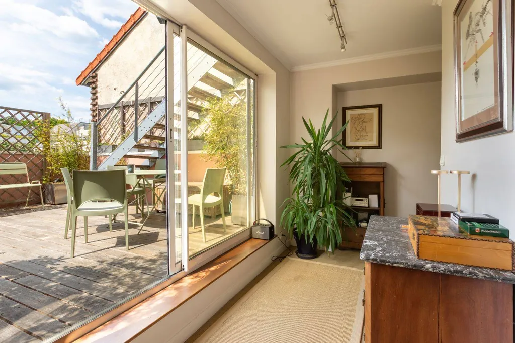 A Vendre Appartement Familial en duplex - Terrasse et Rooftop / Suresnes 92150