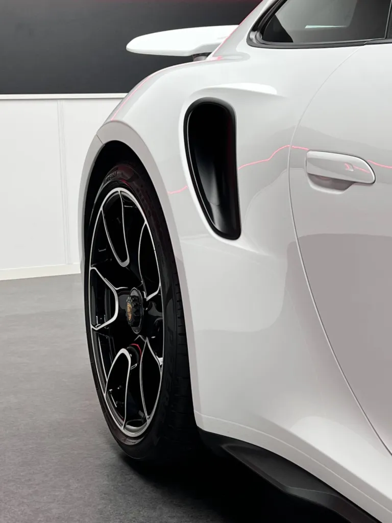 PORSCHE 911 992 TURBO S - TRAITEMENT CERAMIQUE GTECHNIQ - LILLE 59