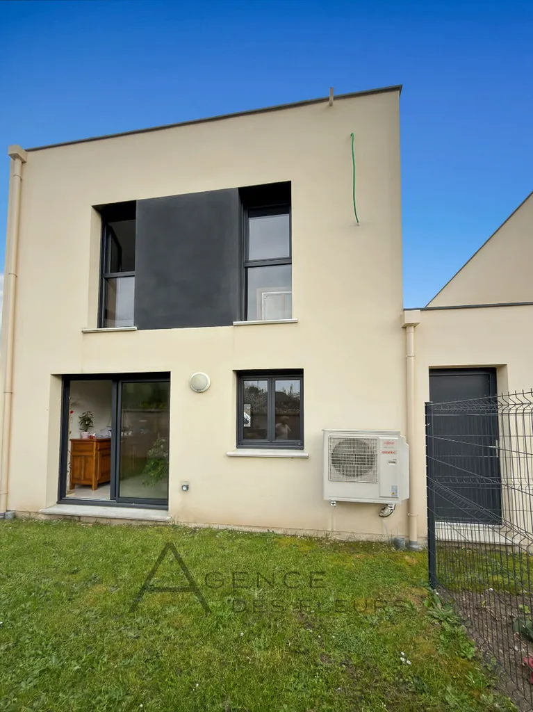 Maison contemporaine de 100 m² sur la commune de ST PIERRE LES ELBEUF
