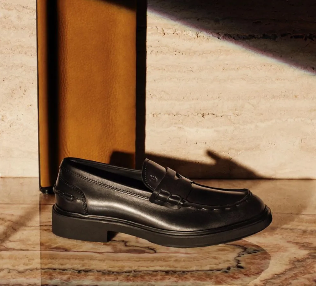 Mocassins Tod's chez Sacha à Ménerbes