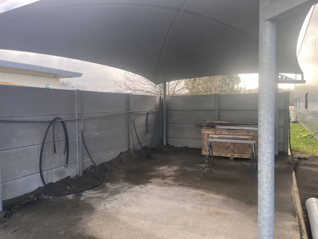 Louez la piste d’Aérogommage AEROCONCEPT – Do It Yourself ! pour décaper en toute sécurité