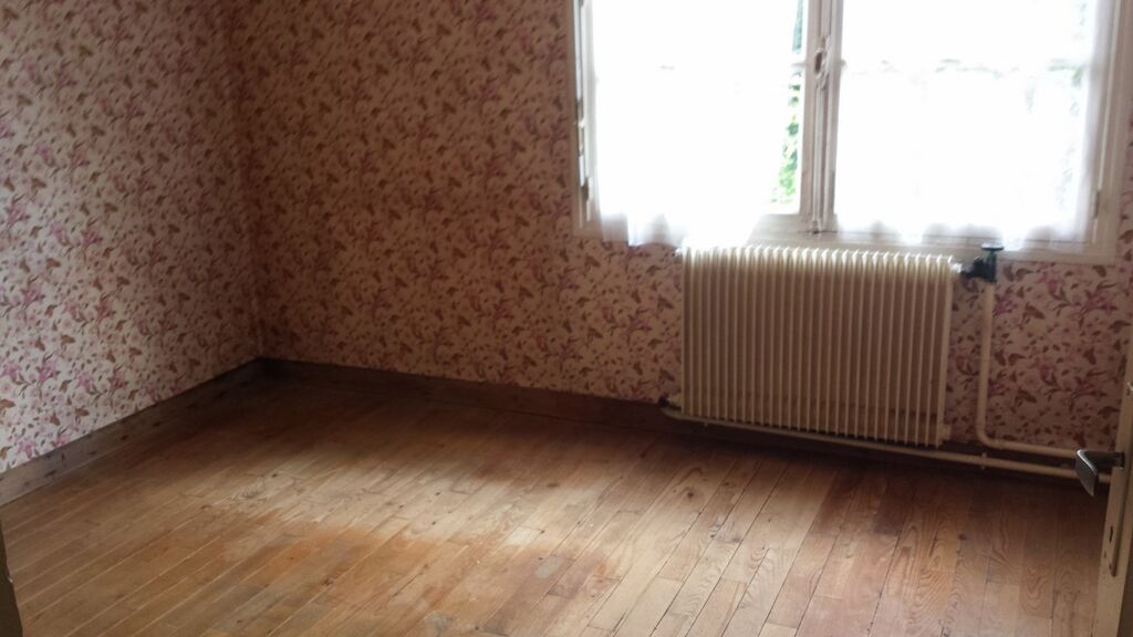 Maison proche écoles et commerces