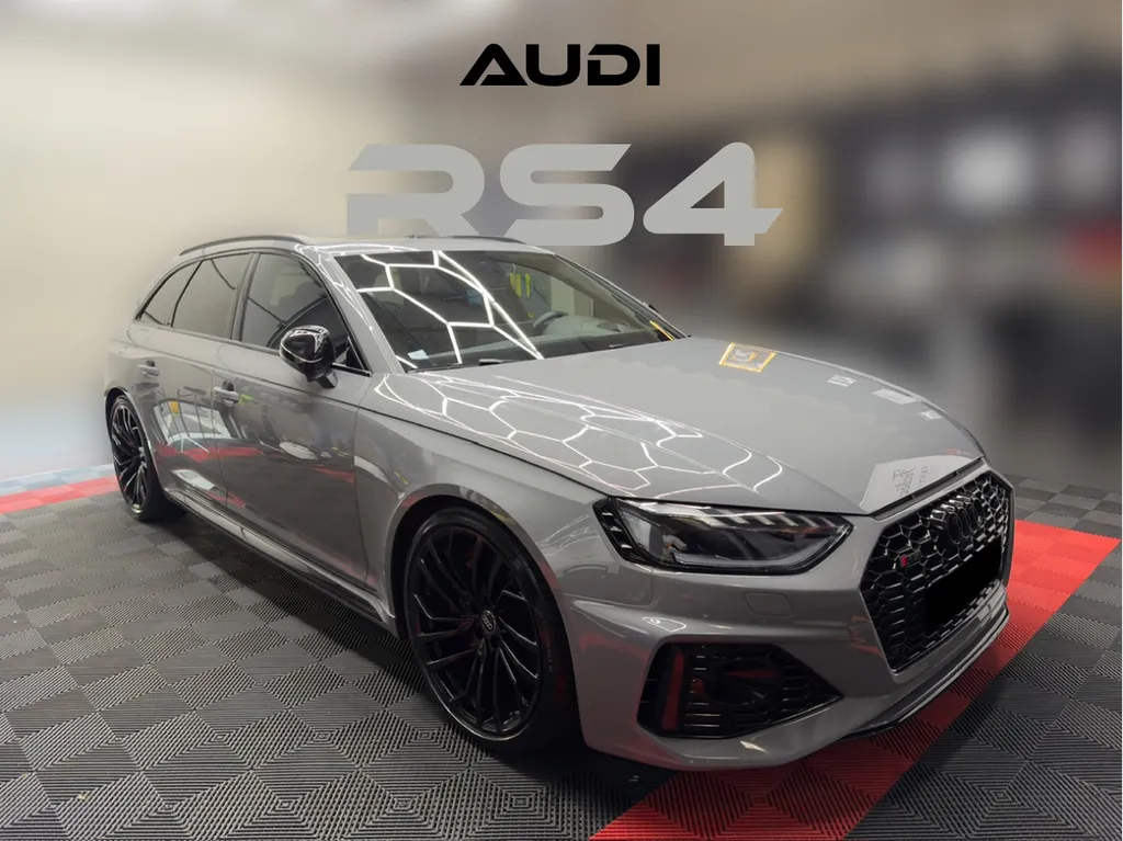 Audi RS4 Avant