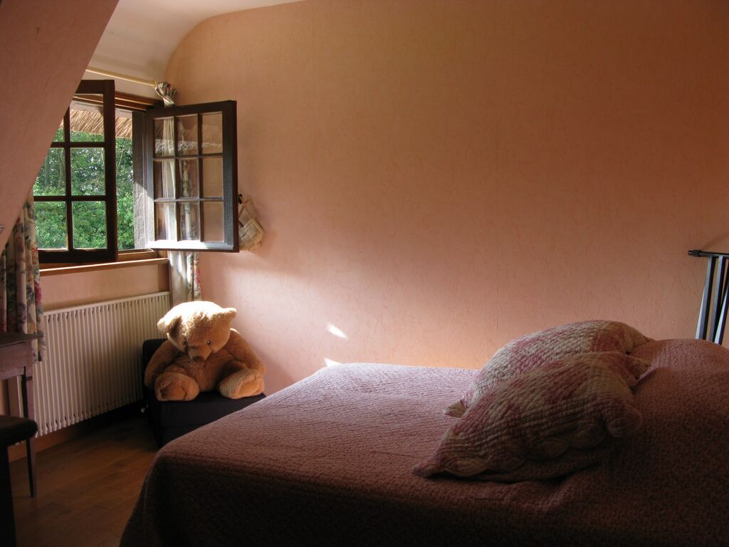 CHAUMIERE PROCHE PONT-L'EVEQUE et LISIEUX