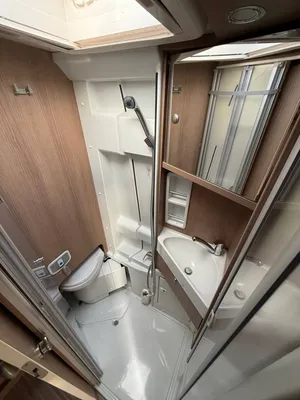 SALLE DE BAIN WC / DOUCHE