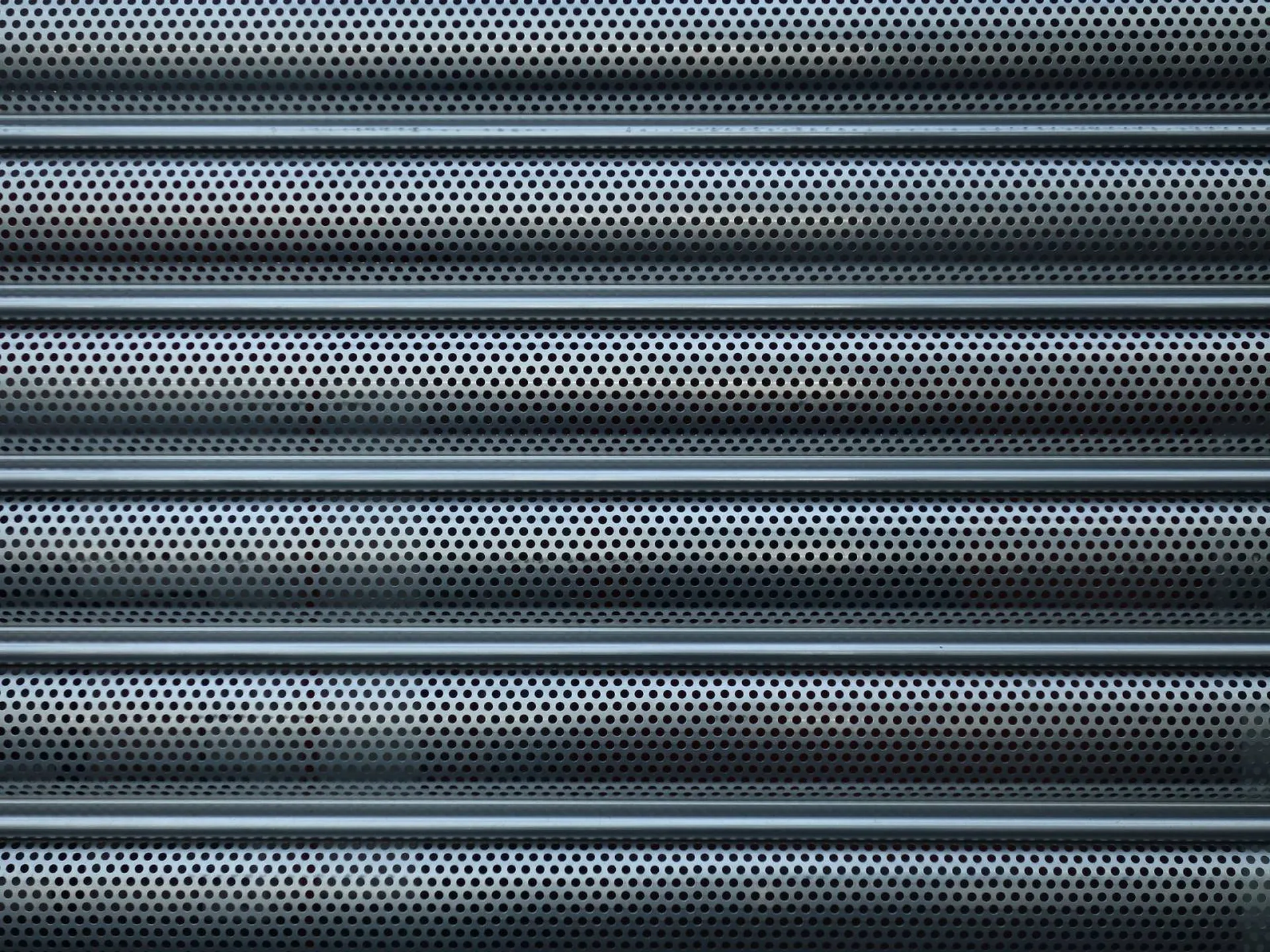 volet roulant électrique intégré à fenêtre en aluminium