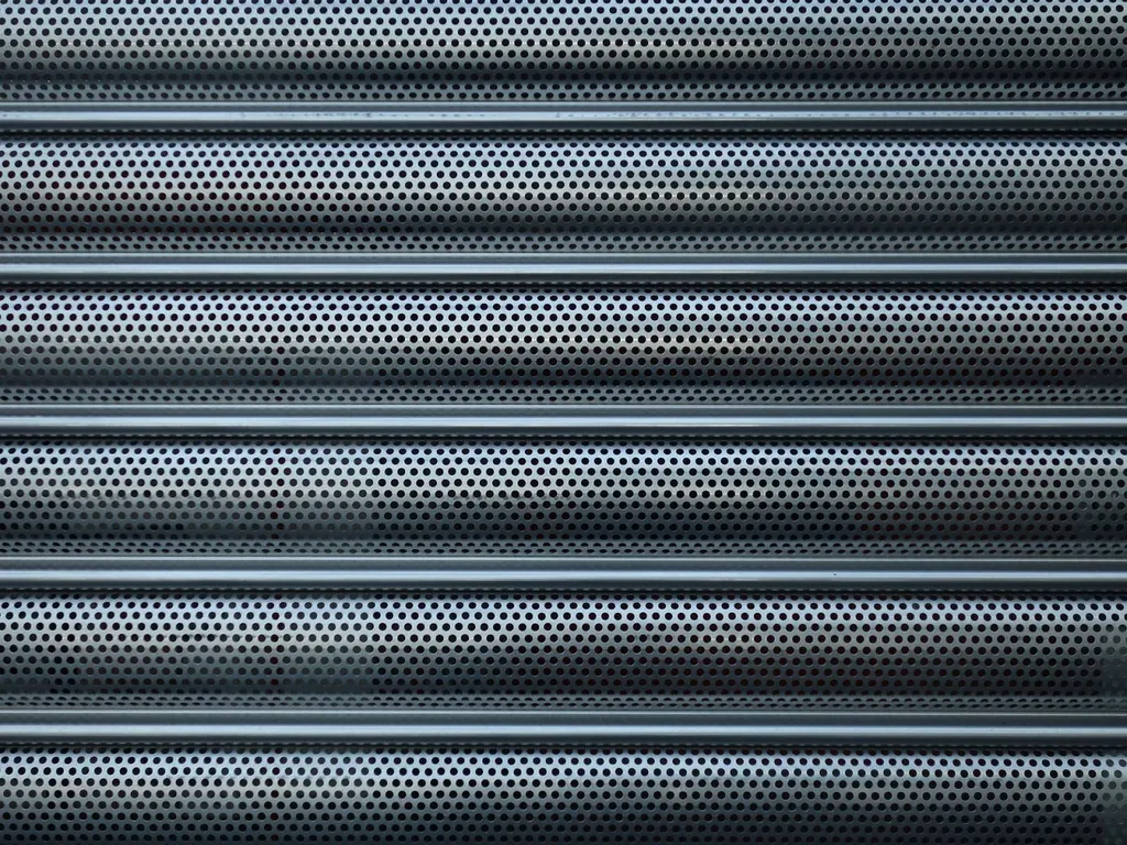 volet roulant électrique intégré à fenêtre en aluminium