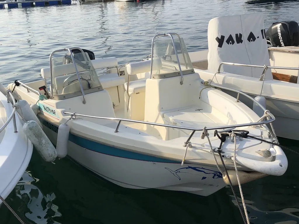 bateau a moteur pas cher d occasion a bandol