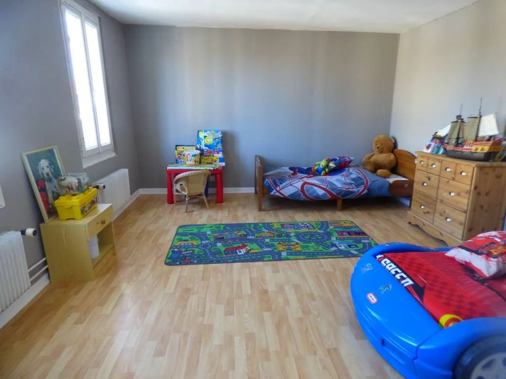 A vendre maison de ville sur Caudebec lès Elbeuf 76320