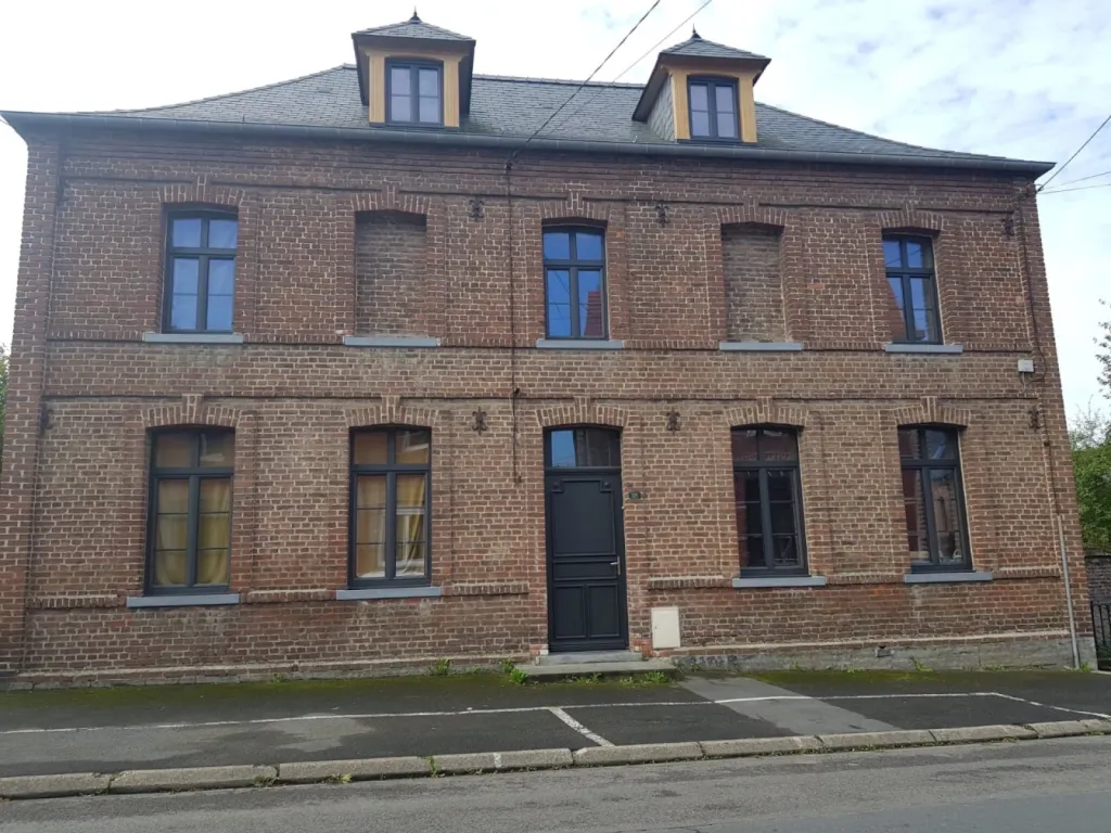 Rénovation de fenêtres mixtes PVC aluminium pour une maison individuelle proche de Etretat 76
