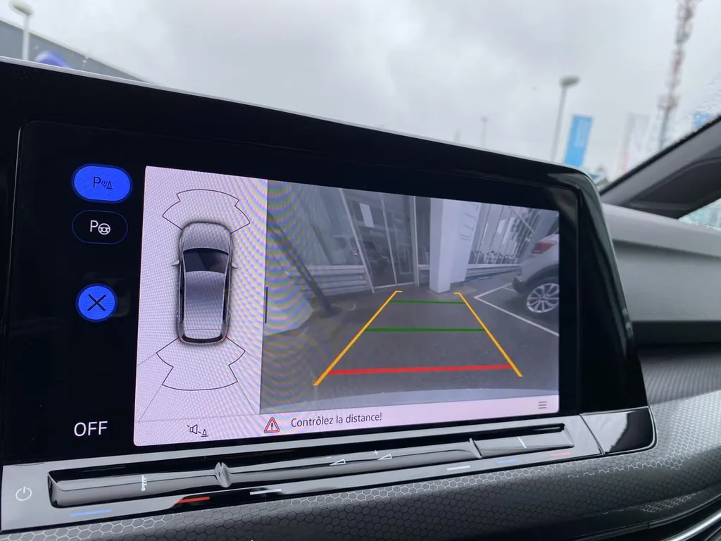 Volkswagen Golf GTE d'occasion à vendre près du Havre : Hybride Rechargeable performante disponible chez votre concessionnaire normand