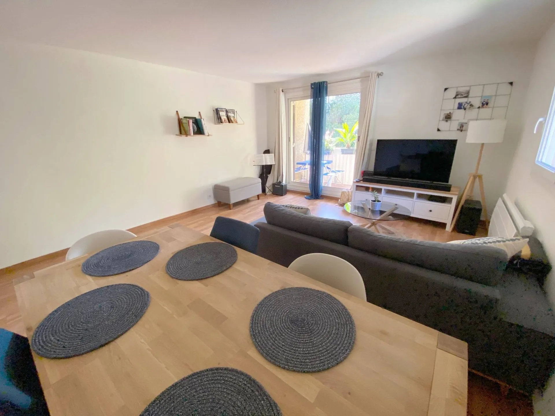 très grand appart a la vente la bédoule