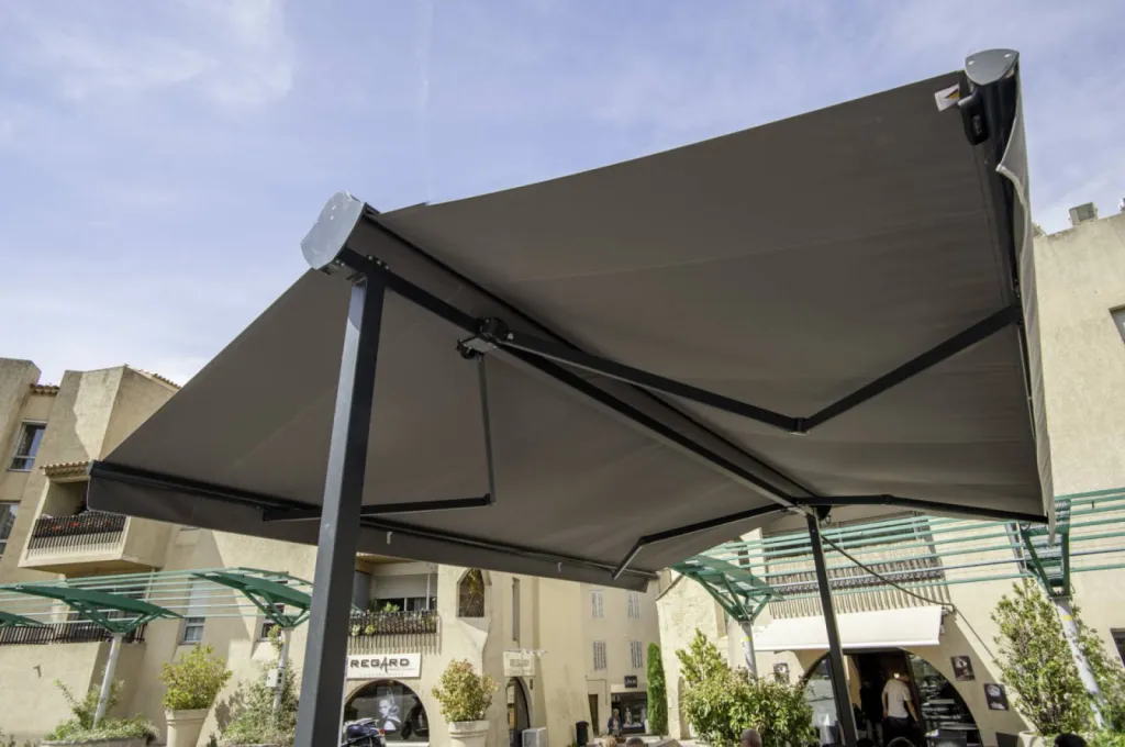 abris de terrasse pour brasserie Aix en Provence