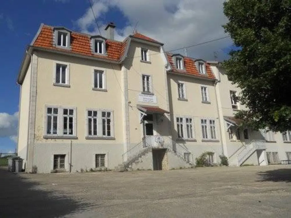 Transformer ses salles de classe en espace interactif : le cas de L’École Immaculée Conception Le Russey