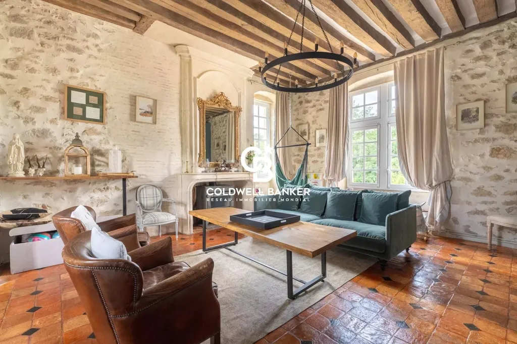 Très belle propriété de caractère à vendre en Sarthe à proximité du Mans