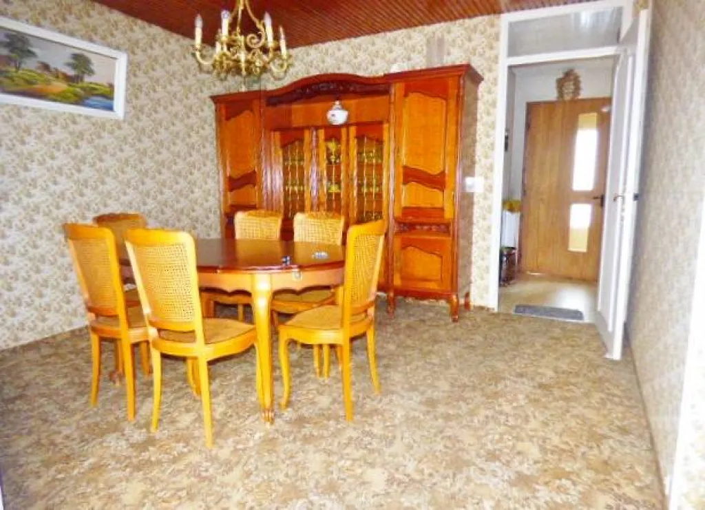 Cherche à acheter maison plain pied avec jardin proche commerces proche tourville la rivière 76