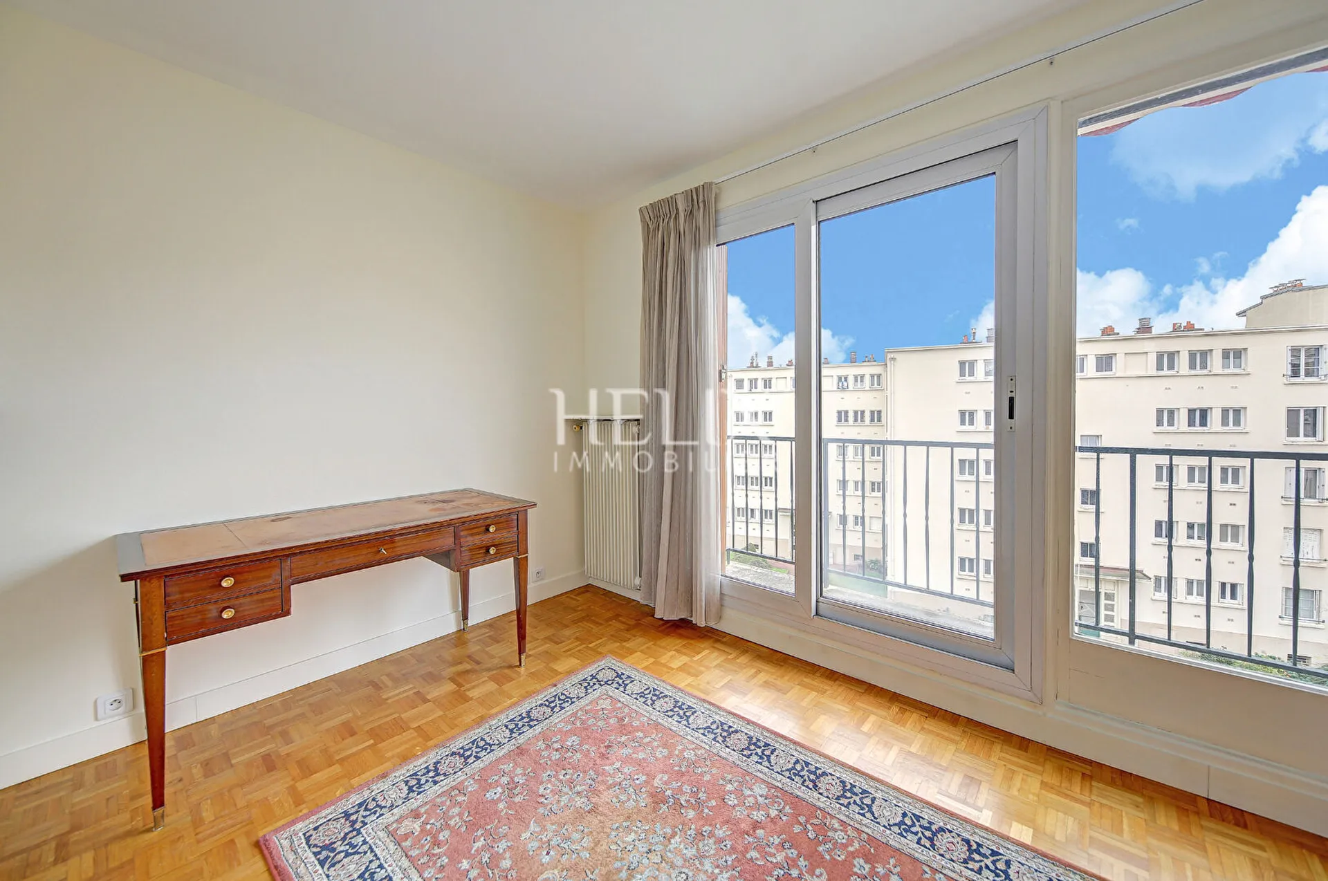 Magnifique appartement en dernier étage avec terrasse et ascenseur au Vésinet