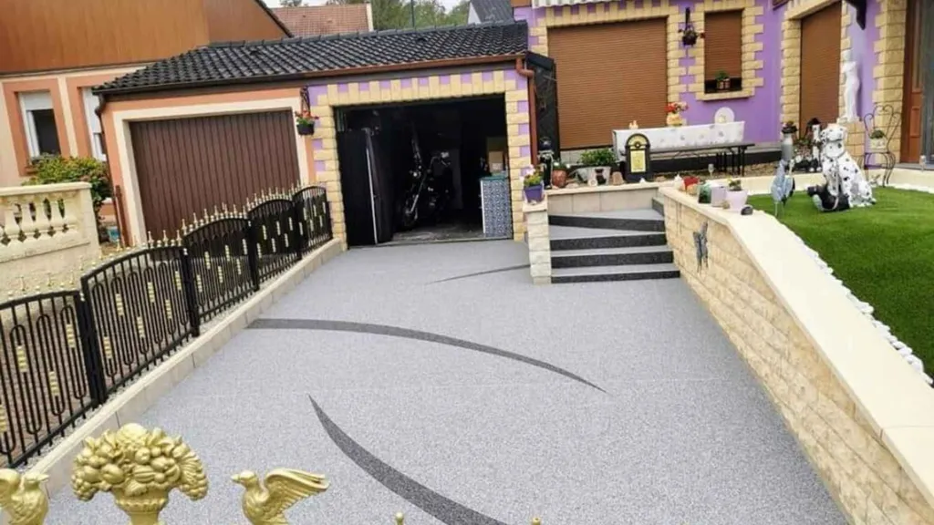 Poser une moquette de pierre drainante pour rénover votre terrasse extérieure et allée de garage sans démolition à Montpellier et Sète dans l'Hérault