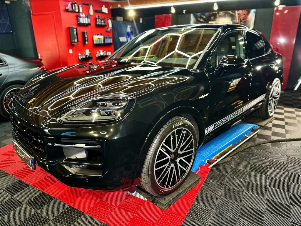 DETAILING auto protection carosserie traitement céramique lyon Porsche Cayenne 