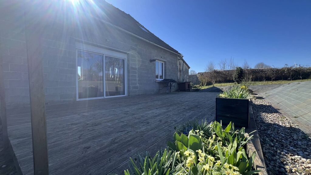 LONGÈRE DANS LA CAMPAGNE A PUISENVAL