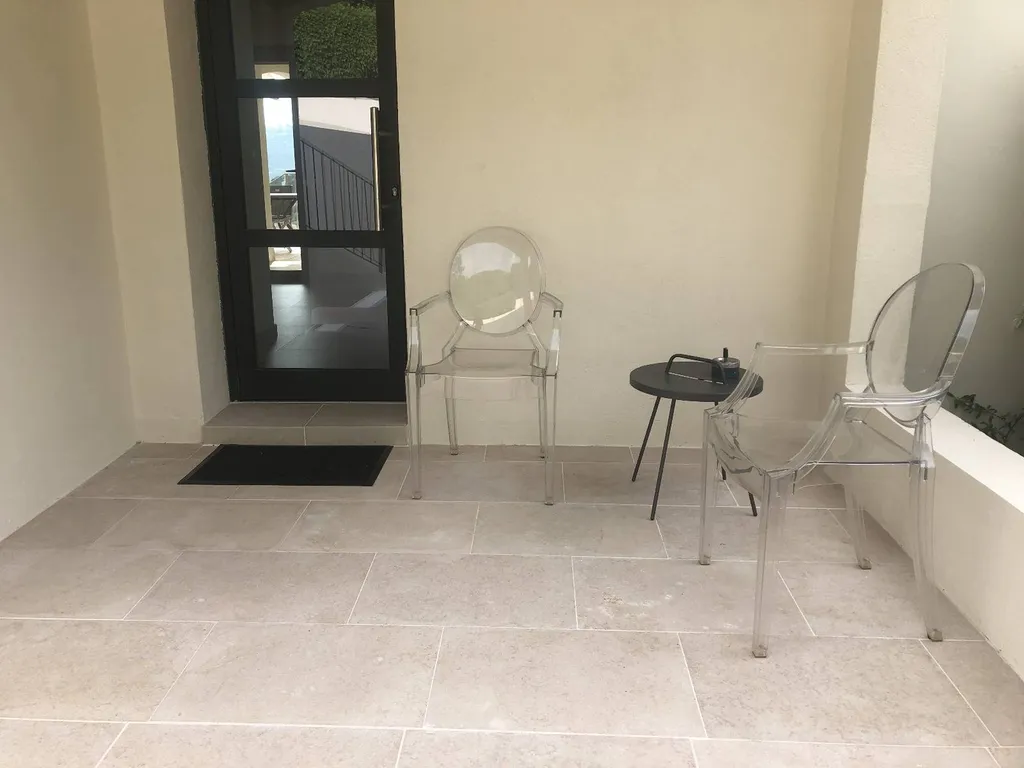 pierre naturelle pour terrasse rosé