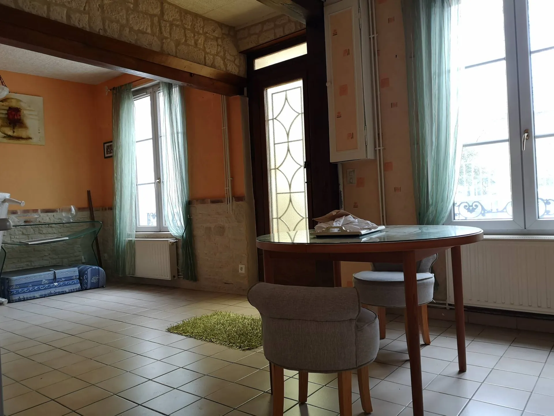 Maison avec commerces à pieds dans le calvados 14