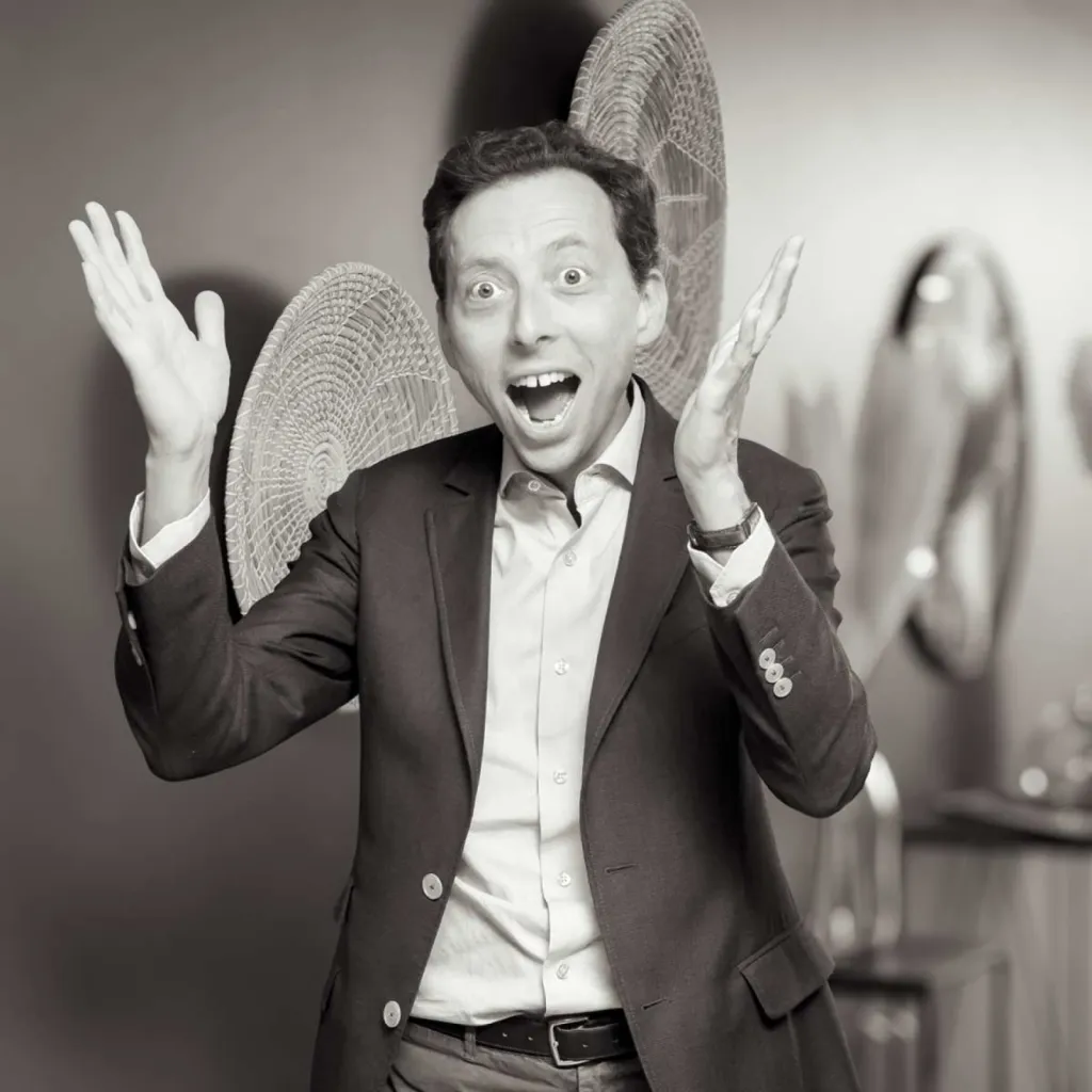 photographe portrait corporate original à Lyon dans les locaux de l'entreprise