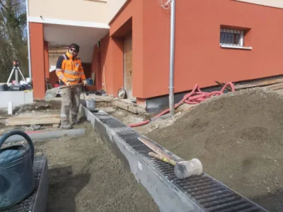 Pose de caniveau grille à Strasbourg CLK 