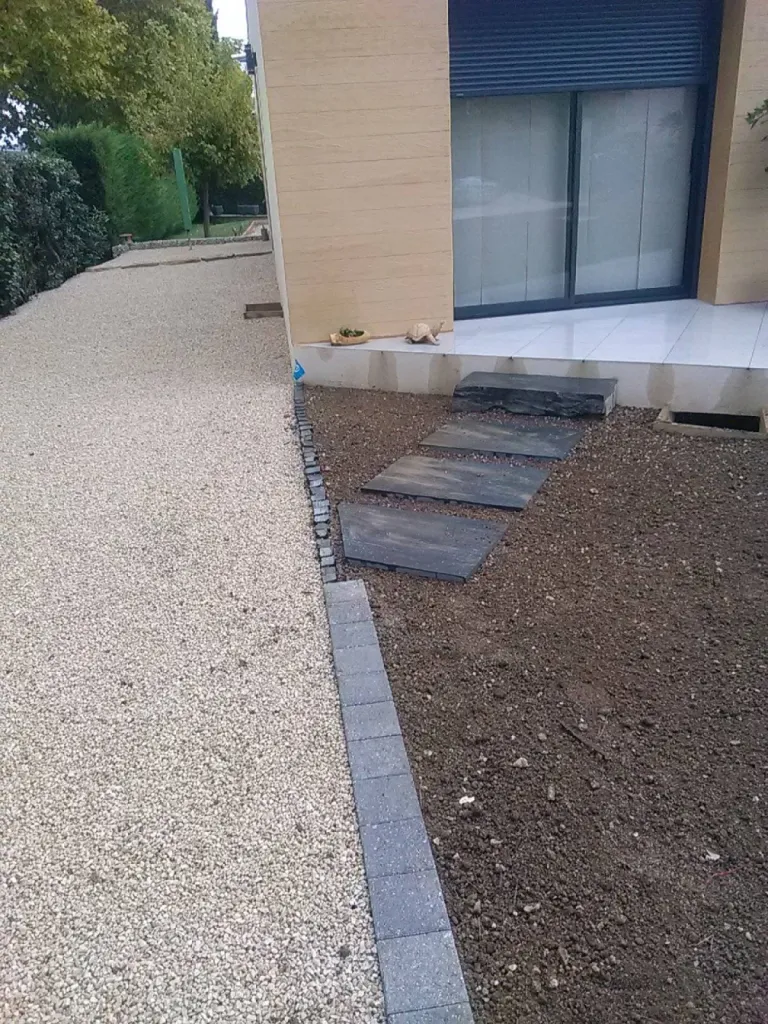 Pose de gabions de délimitation à Velaux