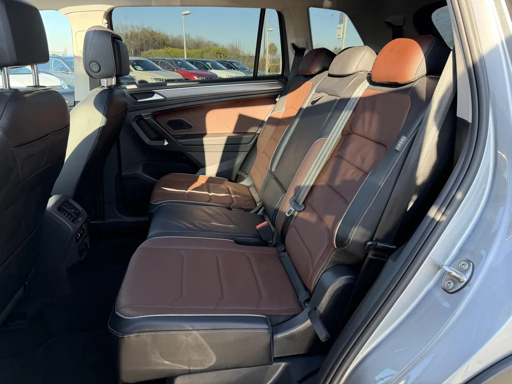 Volkswagen Tiguan Allspace occasion proche Rouen : SUV 7 places Elegance Exclusive garanti chez Caudebec Automobiles La Frénaye