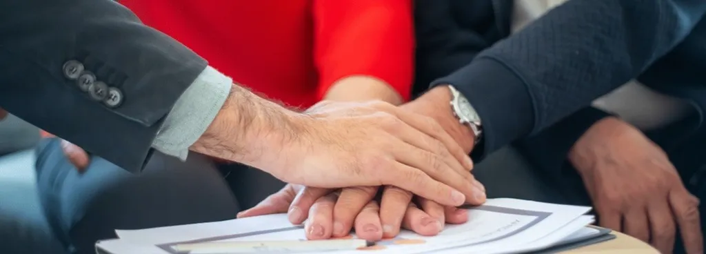 Renforcer l’engagement et fidéliser vos talents en Alsace grâce à une stratégie d’épargne salariale et de protection sociale performante