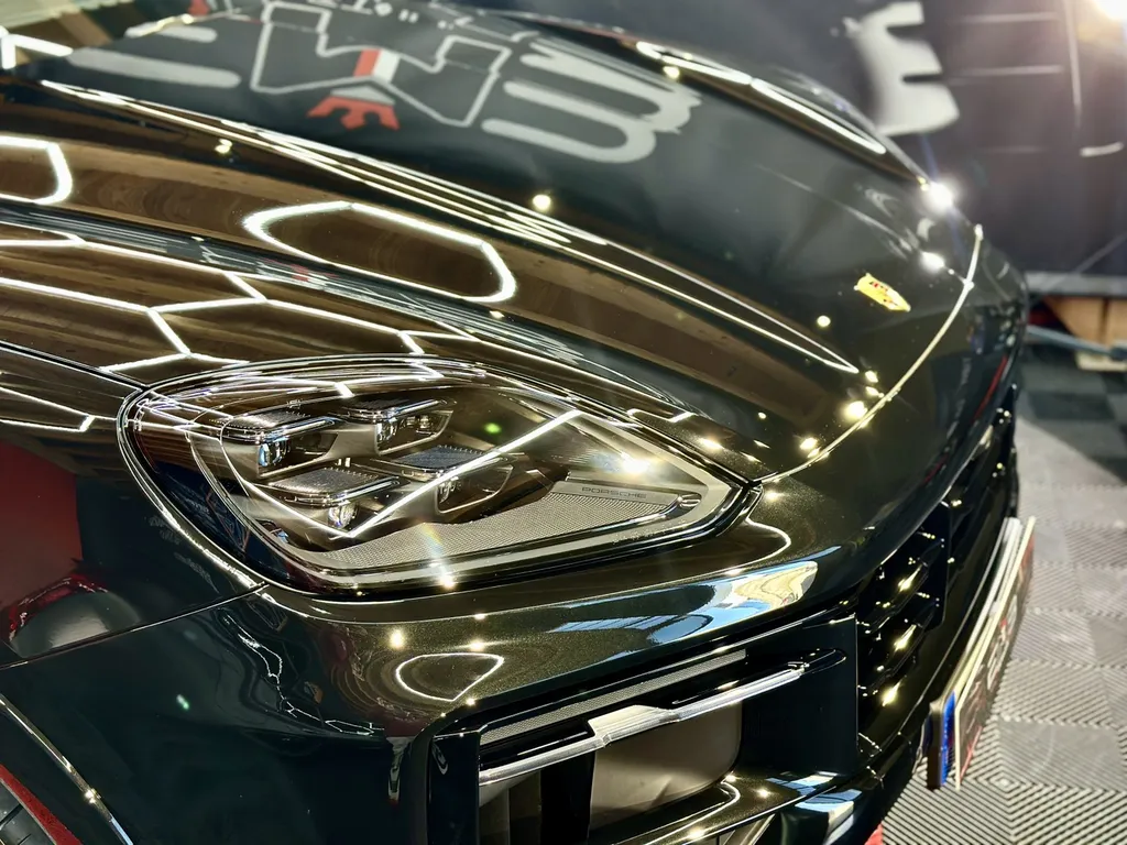 DETAILING auto protection carosserie traitement céramique lyon Porsche Cayenne 