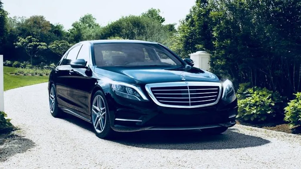 Voiture de luxe pour mariage