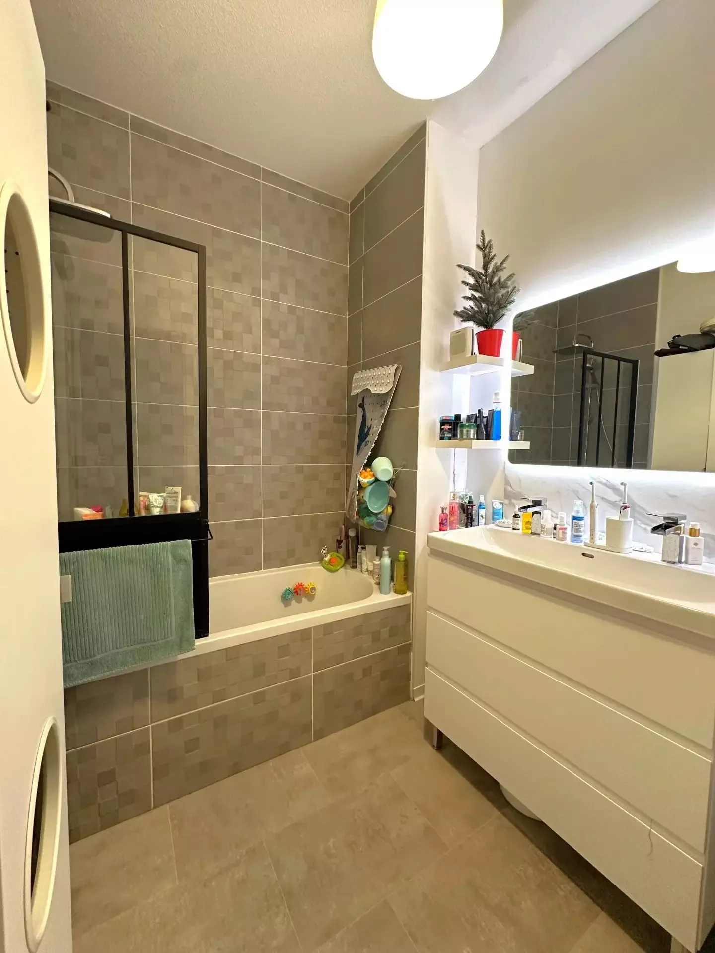 Vente appartement Bordeaux, 3 pièces, 2 chambres, 65 m², 267 750 €