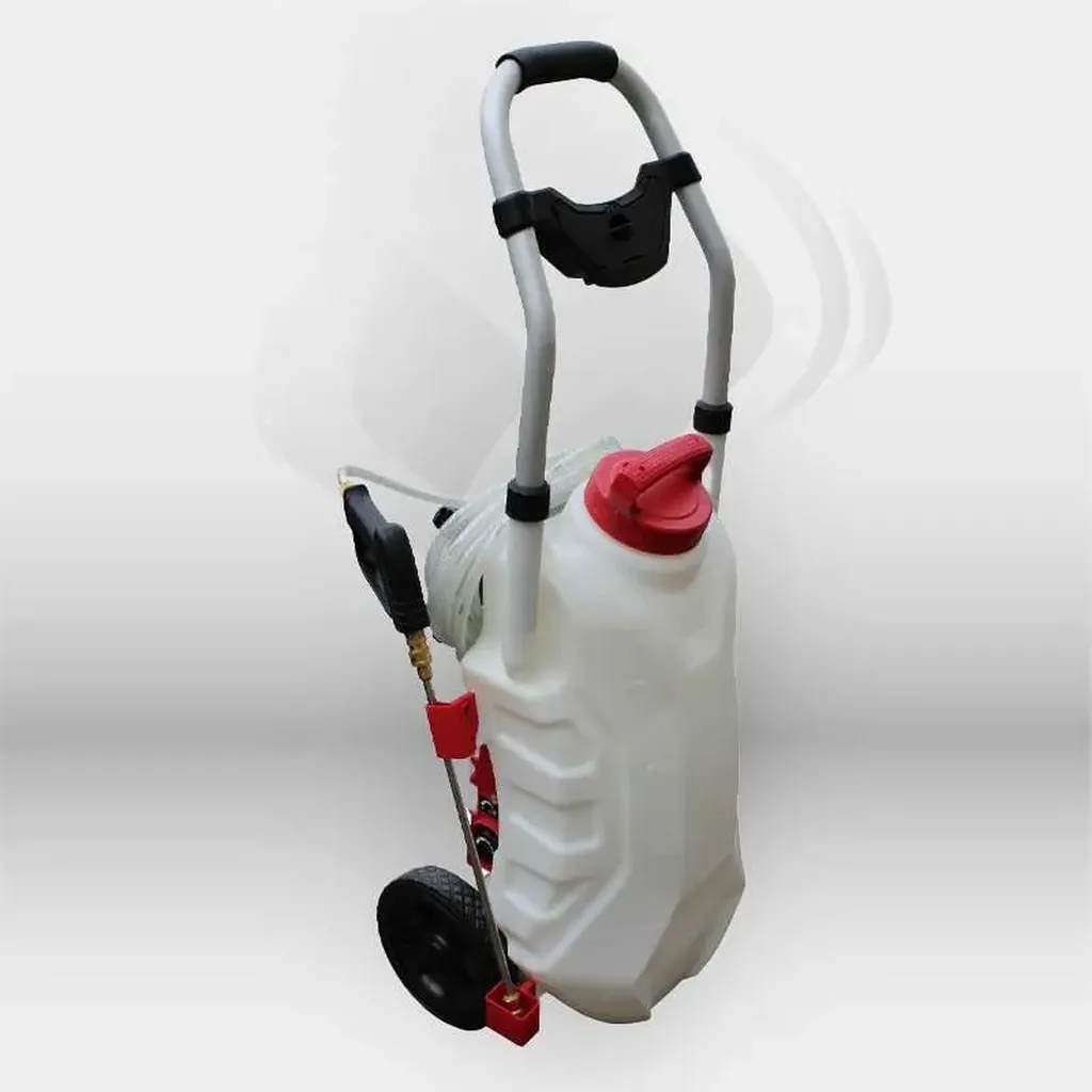 Pulvérisateur électrique Pro Sprayer 3 2 batteries utilisé pour nettoyage façade toiture et entretien automobile professionnel en atelier et chantier à Mont-de-Marsan, Landes (40), Nouvelle-Aquitaine et disponible partout en France