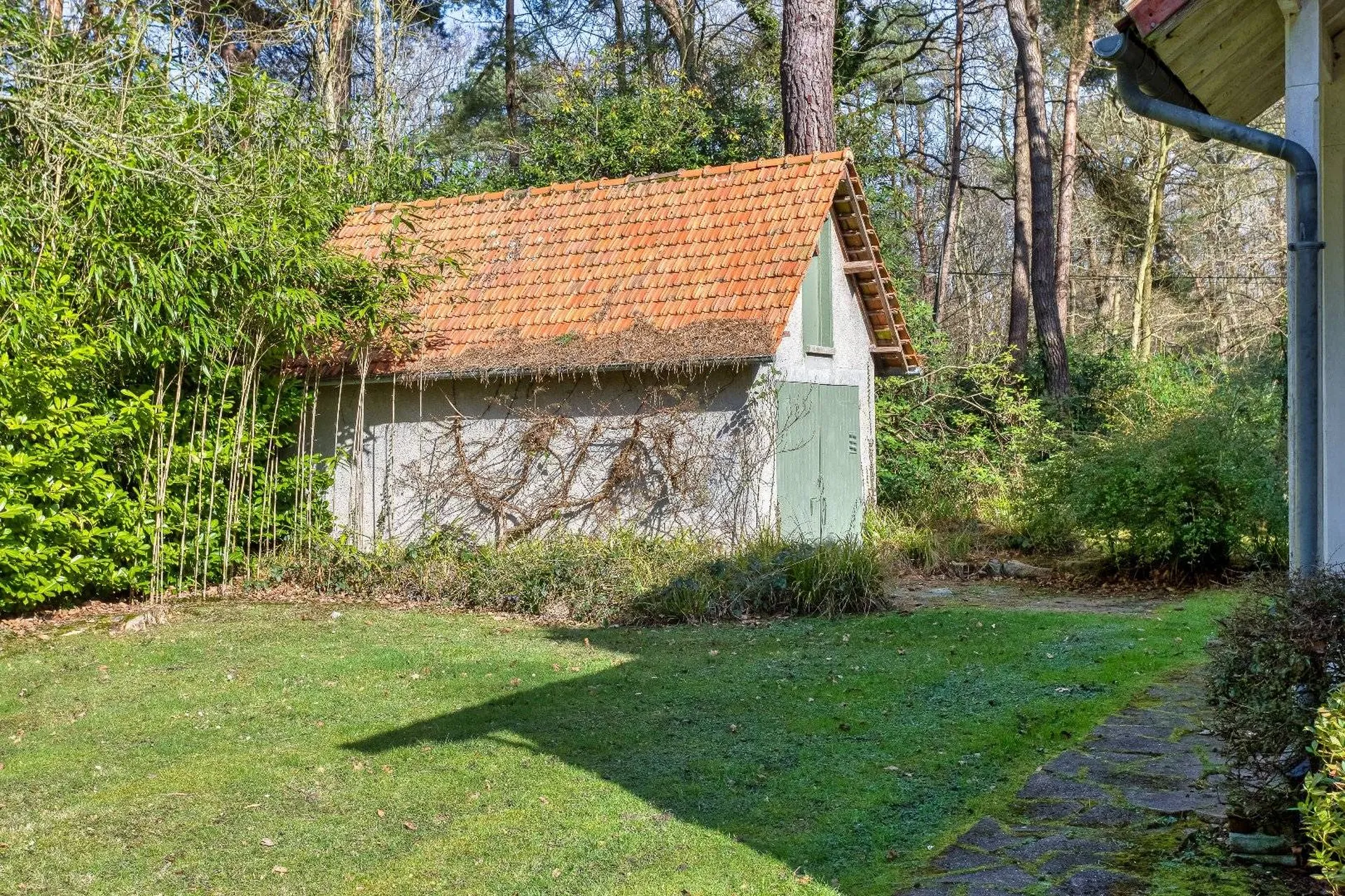 Charmante maison anglo-normande de 245m² à Sainte-Marguerite-sur-Mer - En Normandie.