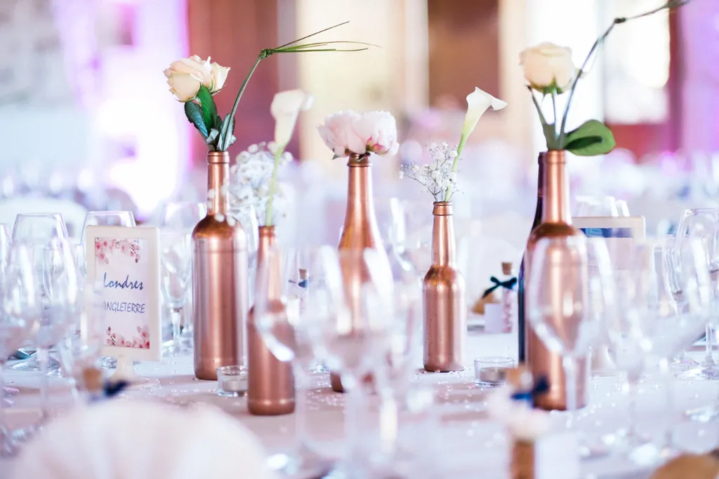 Les Mariages de Mademoiselle L wedding planner Saint Emilion Gironde décoration bleu et corail - Pixaile Photography