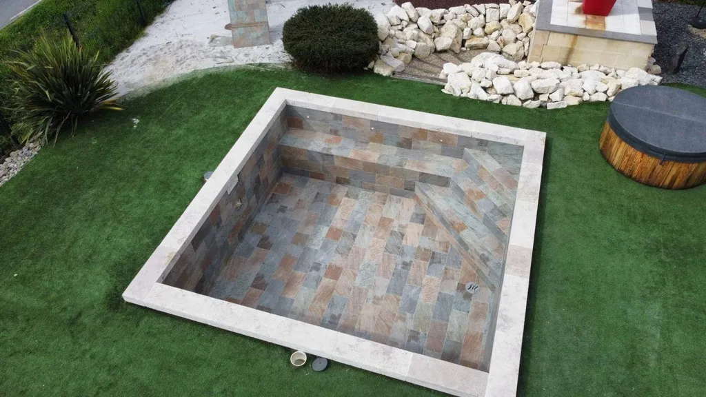 Poser du carrelage grès cérame imitation pierre de Bali 30x60 en Gironde