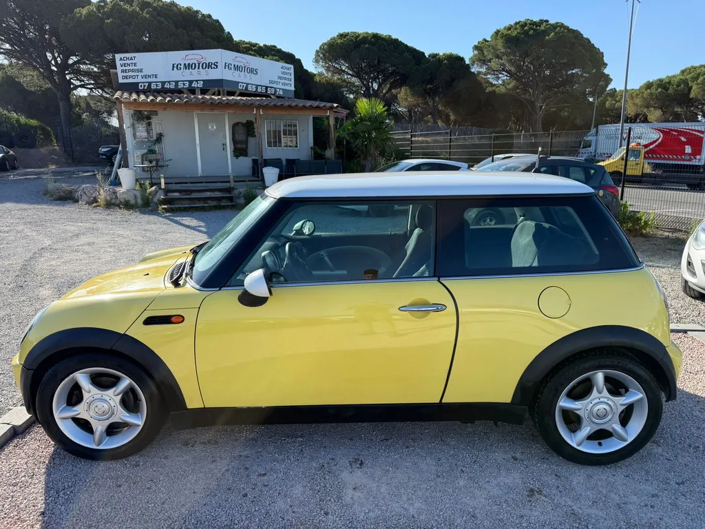 MINI COOPER 1.6 115CV JAUNE 3 PORTE 