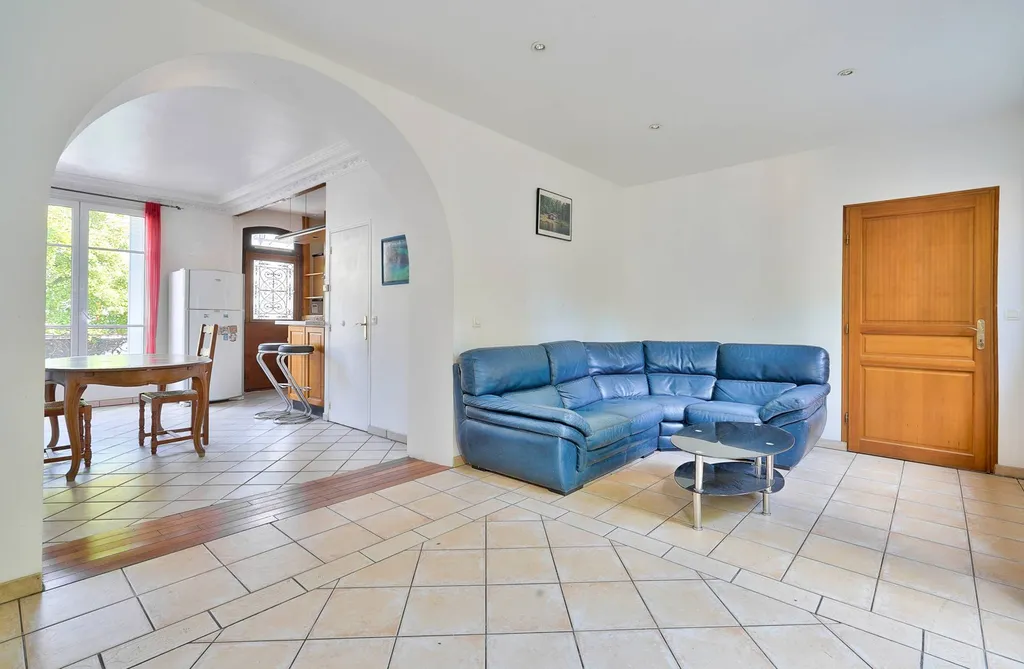 A vendre Maison à 12 mn de la gare Saint Lazare située à Colombes 92700